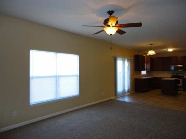 Building Photo - 12596 Pinetop Way