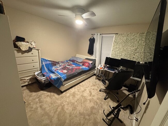 Building Photo - Great home!