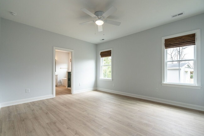 Building Photo - 209 Panama Terrace