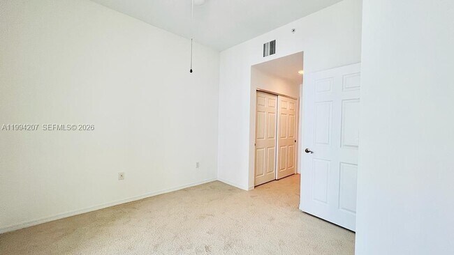 Building Photo - 1209 Main St