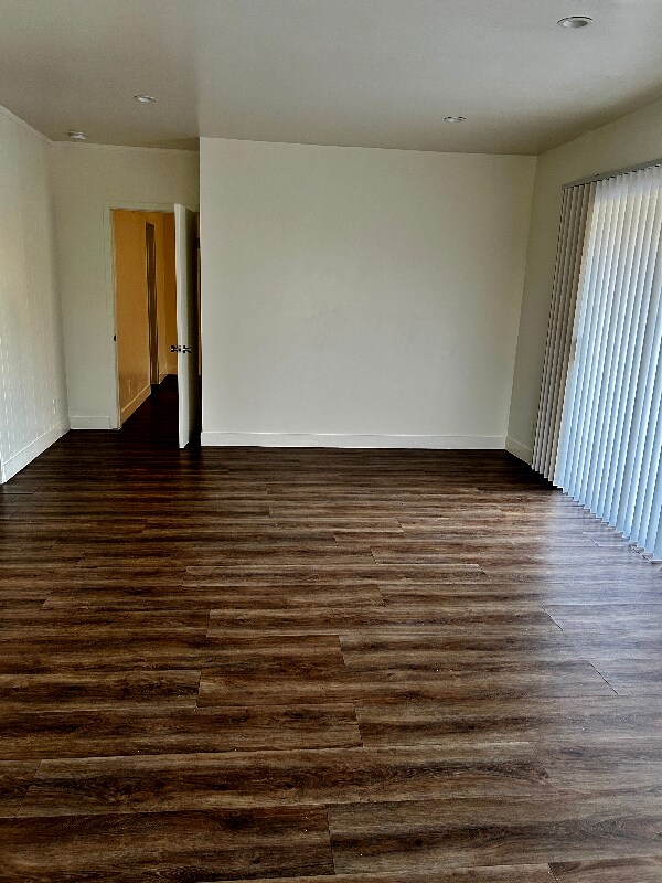 Building Photo - 1339 Hobart Blvd