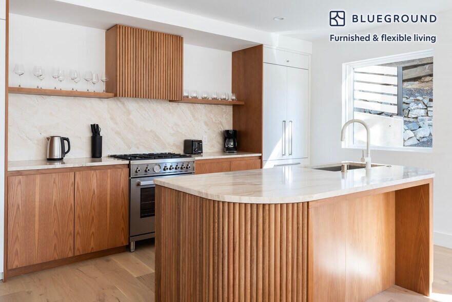 Building Photo - 3742 Mount Diablo Blvd