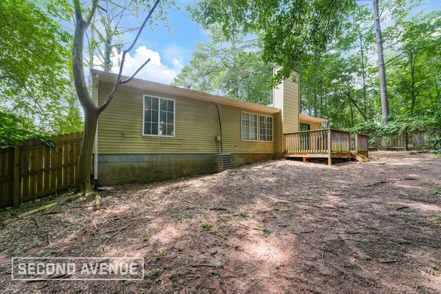 Building Photo - 2196 Scarbrough Dr