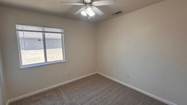 Building Photo - 4108 Imagine Ct