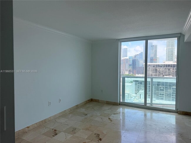 Building Photo - 2101 Brickell Ave