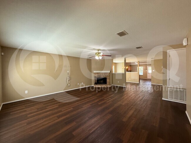 Building Photo - 8956 Preakness Cir