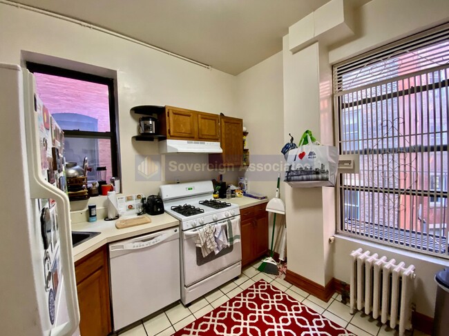 Building Photo - 217 West 106th Street