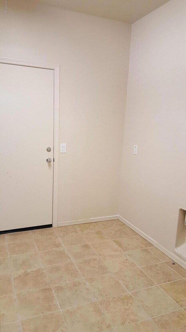 Building Photo - 1149 Hobble Strap Ln