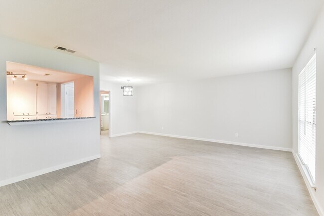 Building Photo - Move In Specials -  Renovated Apartments! ...