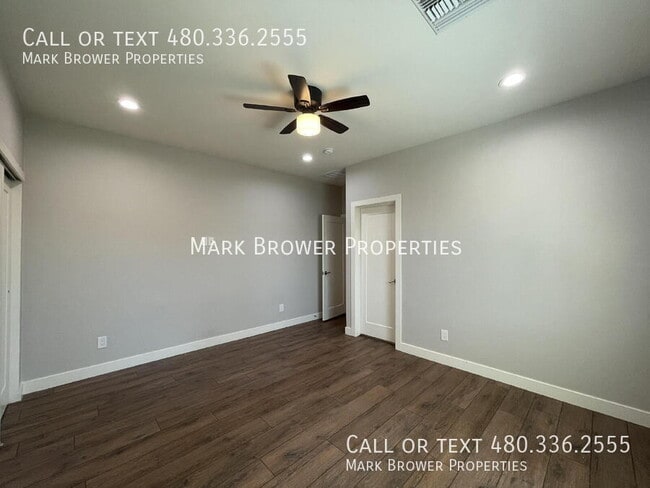 Building Photo - 1561 E Mahoney Ave