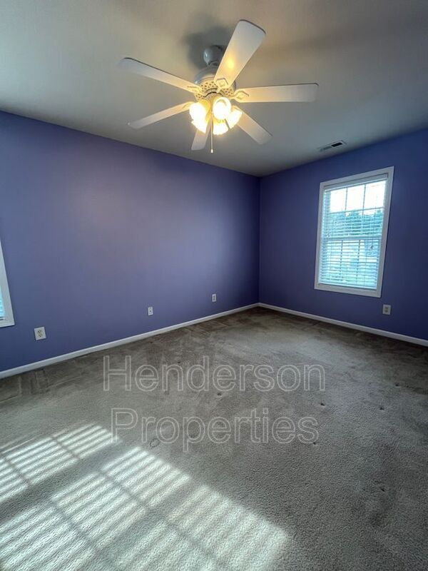 Building Photo - 606 Tribune Dr