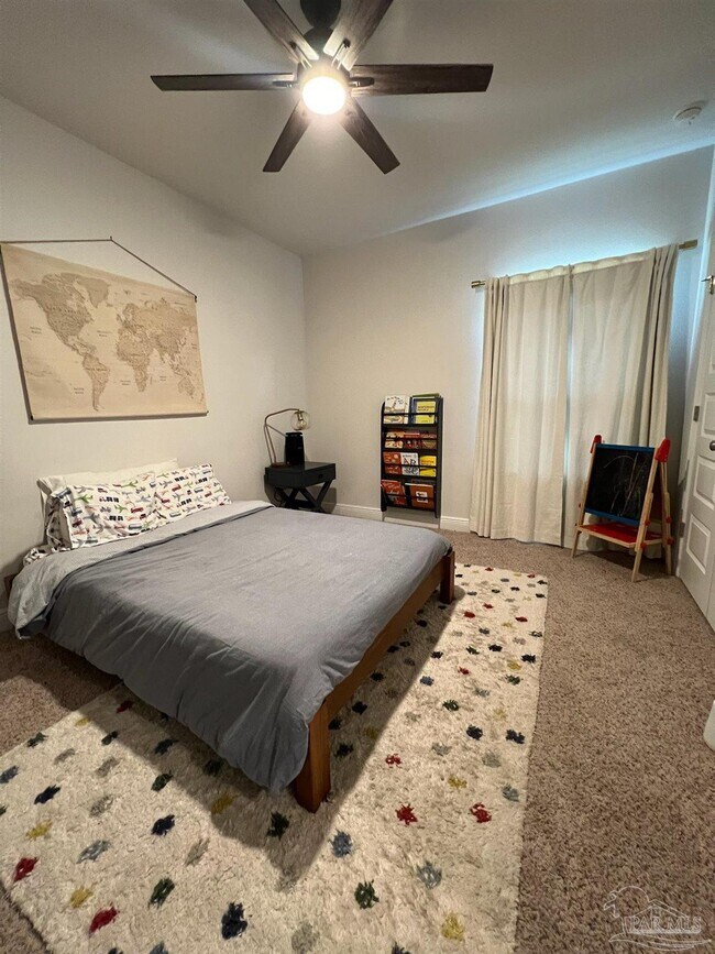 Building Photo - 8026 Burnside Lp