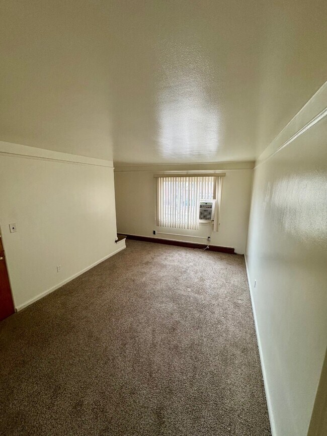 Building Photo - ?? Cozy 1-Bedroom Apartment on Detroit’s W...