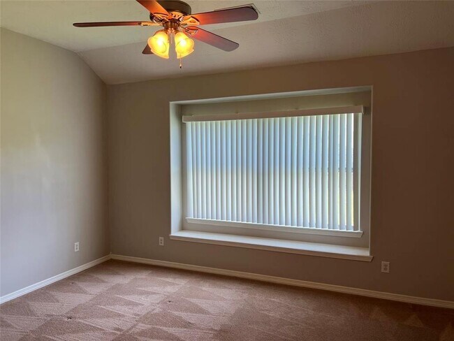Building Photo - 38210 E Sulphur Creek Dr