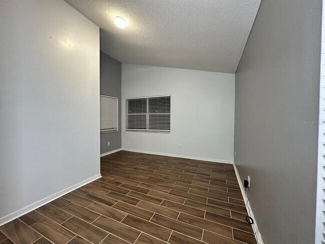 Building Photo - 235 Riggs Cir