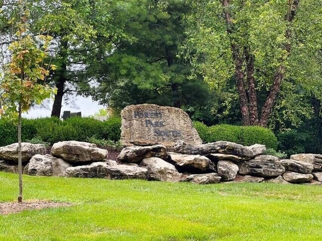 Building Photo - 2001 Cecil St