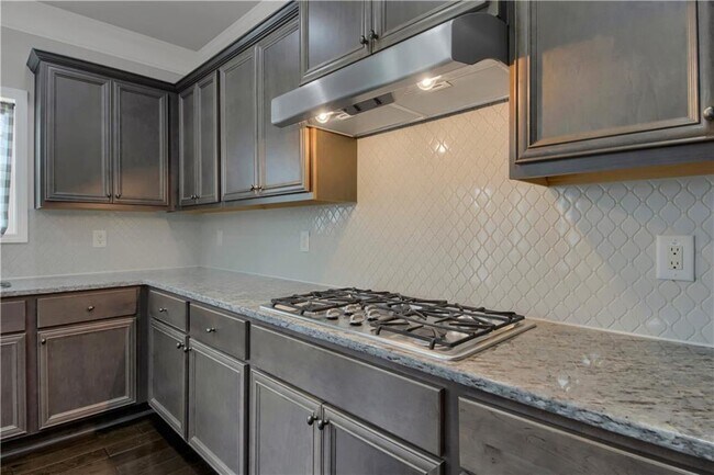 Building Photo - 551 Wagon Hill Ln