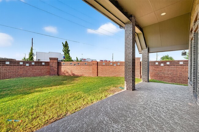 Building Photo - 18202 Nisbet Crossing