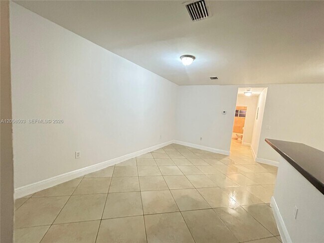 Building Photo - 1034 Lenox Ave.