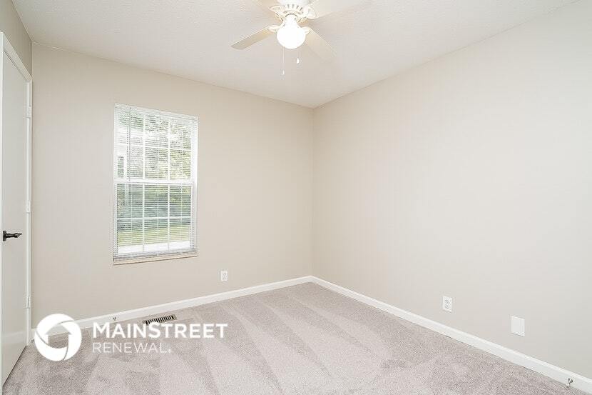 Building Photo - 4019 Farmingham Woods Dr