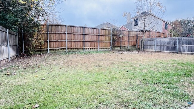 Building Photo - 818 Green Pond Dr