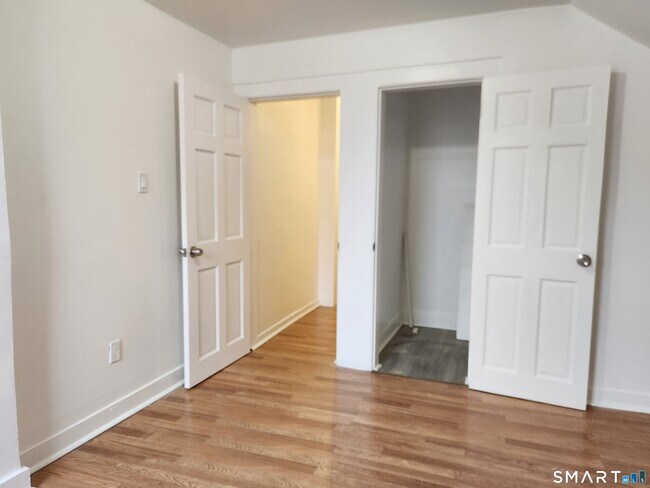 Building Photo - 202 Harral Ave