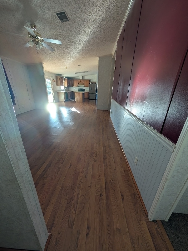 Building Photo - 8970 Birch Dr