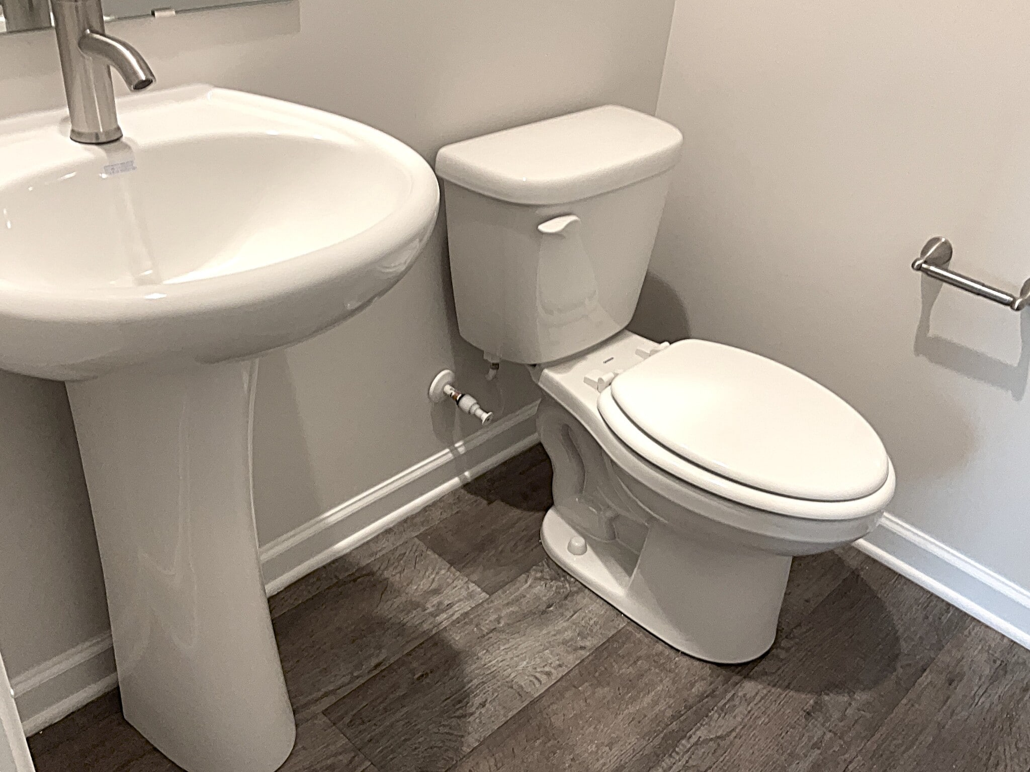 Building Photo - 3160 Emberly Dr