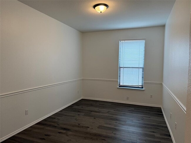 Building Photo - 812 Watson Way