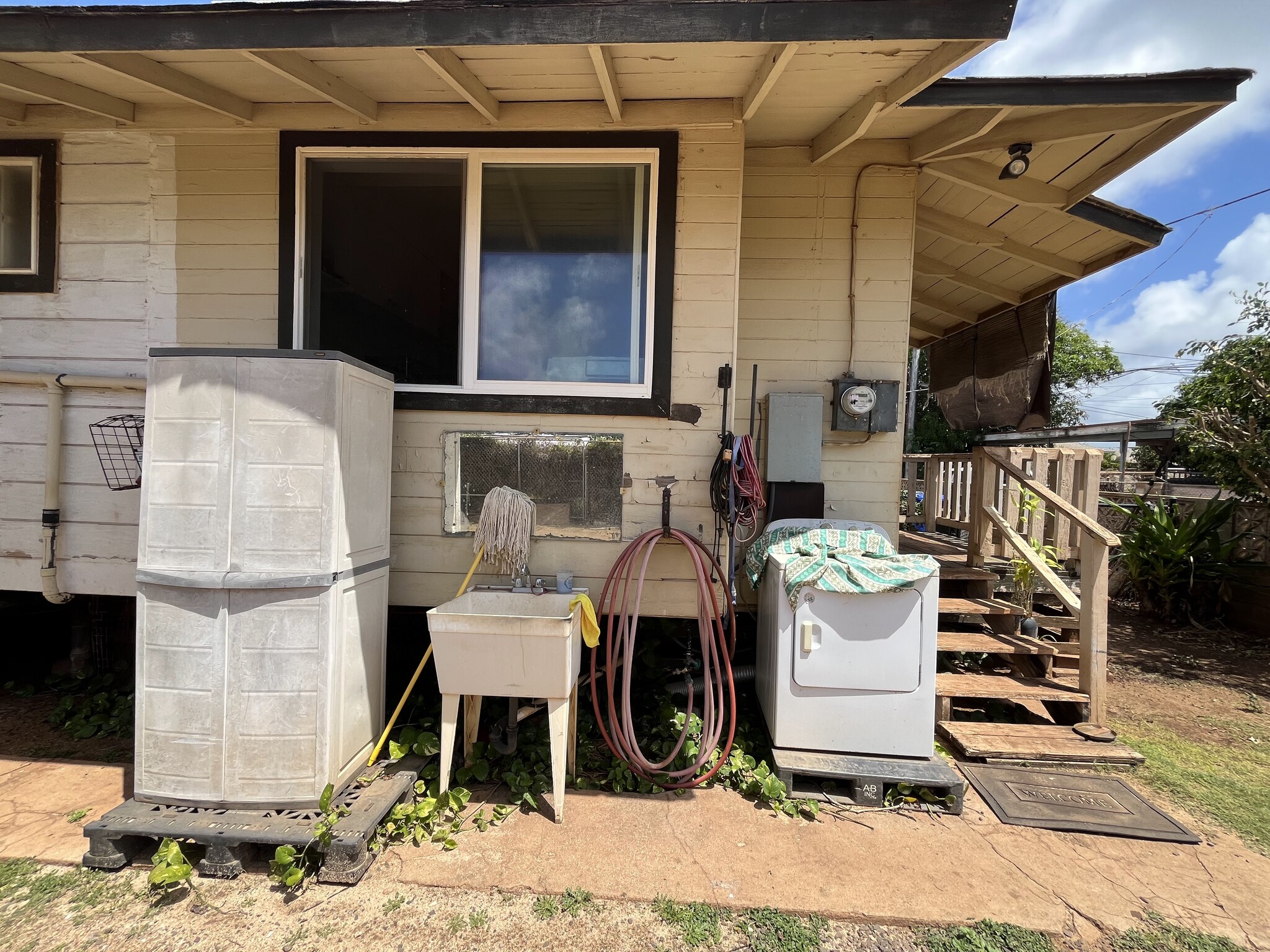 dryer - 91-525 Hapalua St
