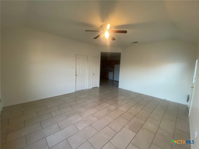 Building Photo - 103 Castellon Ct
