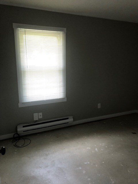 Building Photo - 304 Brookland Dr