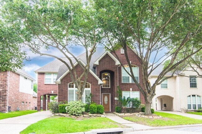 Building Photo - 1547 Lakeside Enclave Dr