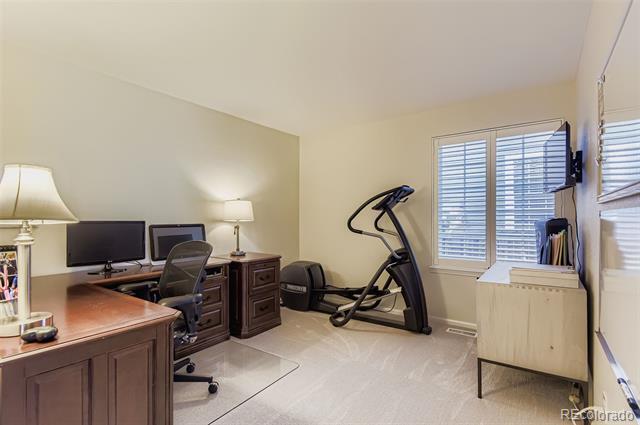 Building Photo - 16332 Parkside Dr