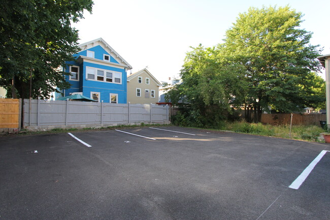 Parking - 223 Carpenter St