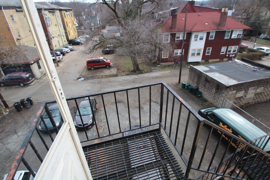 Building Photo - 319 S Trenton Ave