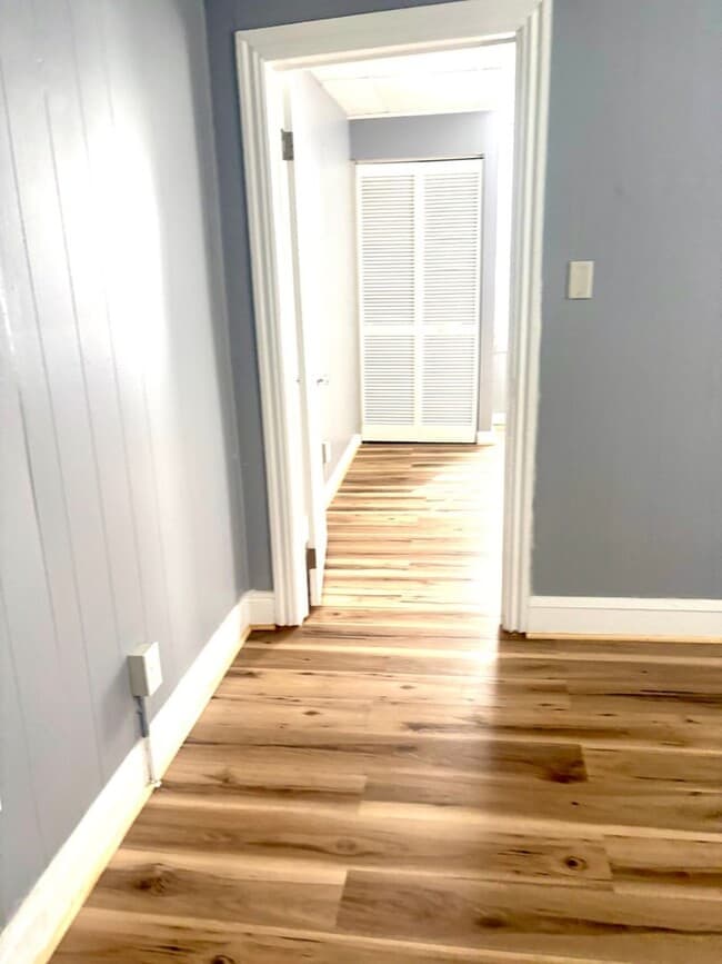 Building Photo - 1 bed 1 bath