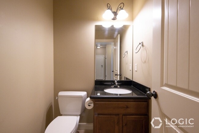 Building Photo - Gorgeous Townhome in South Jordan!