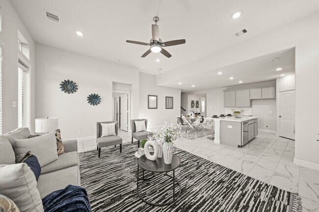 Building Photo - 10114 Native Grove Dr
