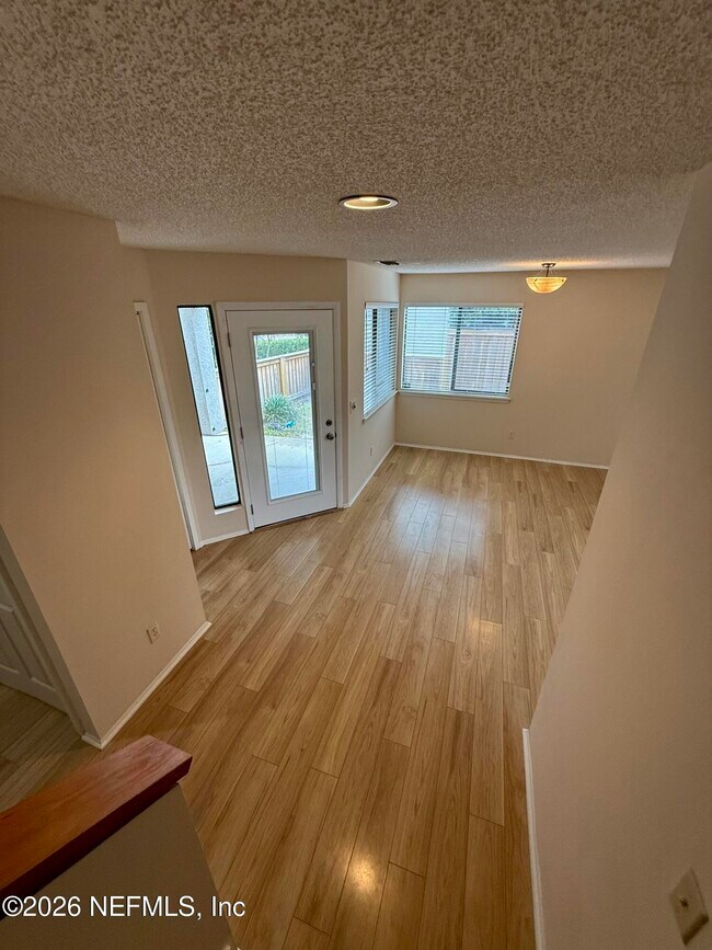 Building Photo - 536 Pelican Key