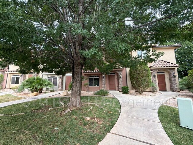 Building Photo - 2075 S Sir Monte Dr