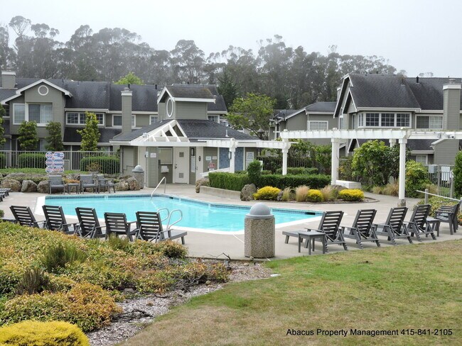 Primary Photo - Village in the Park Condo
