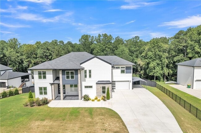 Building Photo - 3671 Hamilton Mill Rd