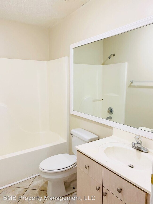 Building Photo - 2 br, 2 bath House - 5803 Brewbaker Blvd