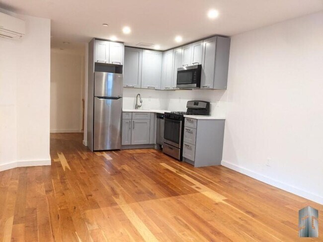 Building Photo - 1 bedroom in BROOKLYN NY 11216