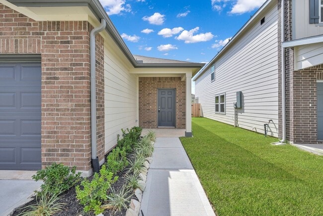 Building Photo - For Lease | 3 Bed, 2 Bath | 1,412 Sq Ft | Chapel Run community|