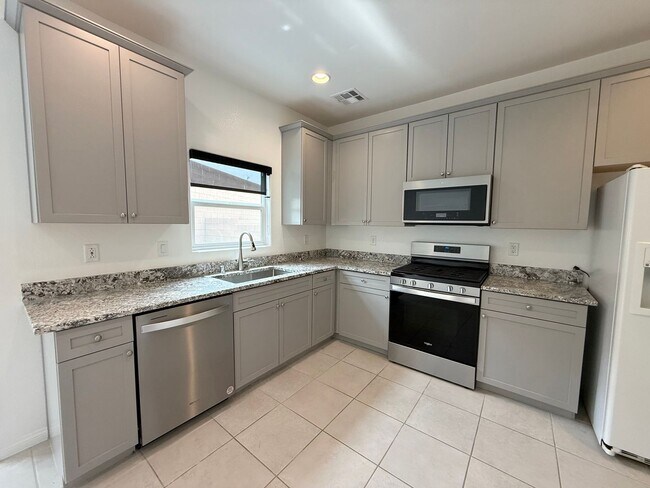 Building Photo - Brand-New 4-Bedroom Home in Cadence with Mountain Views & Modern Upgrades