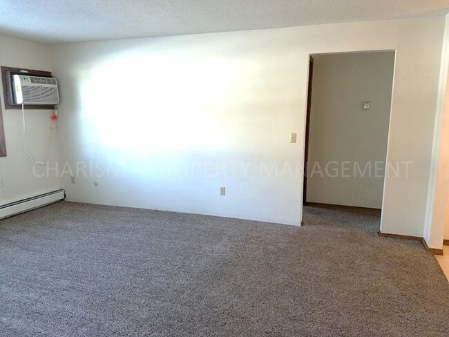 Building Photo - 3604 S Cathy Ave