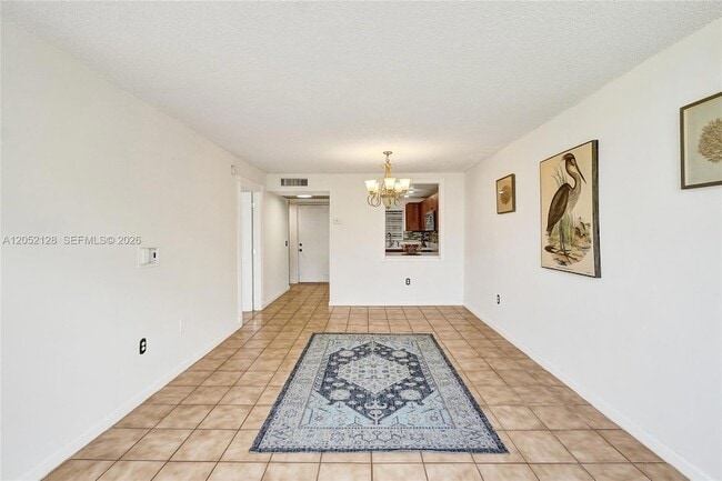 Building Photo - 9480 Tangerine Pl
