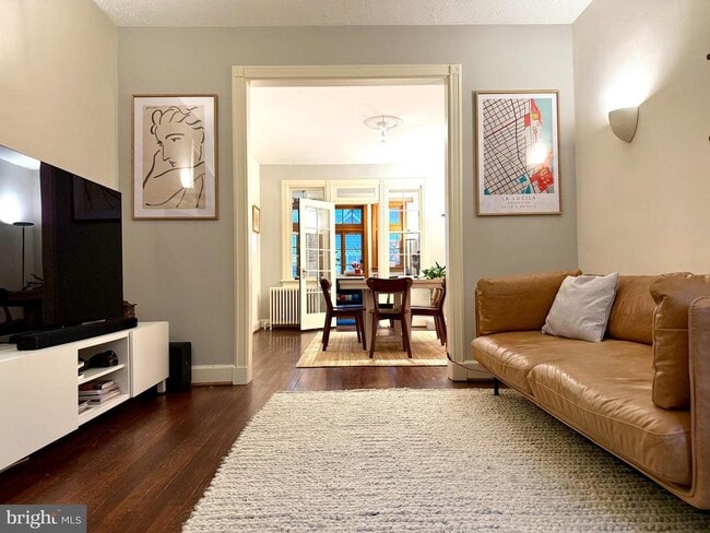 Building Photo - 2428 Tunlaw Rd NW